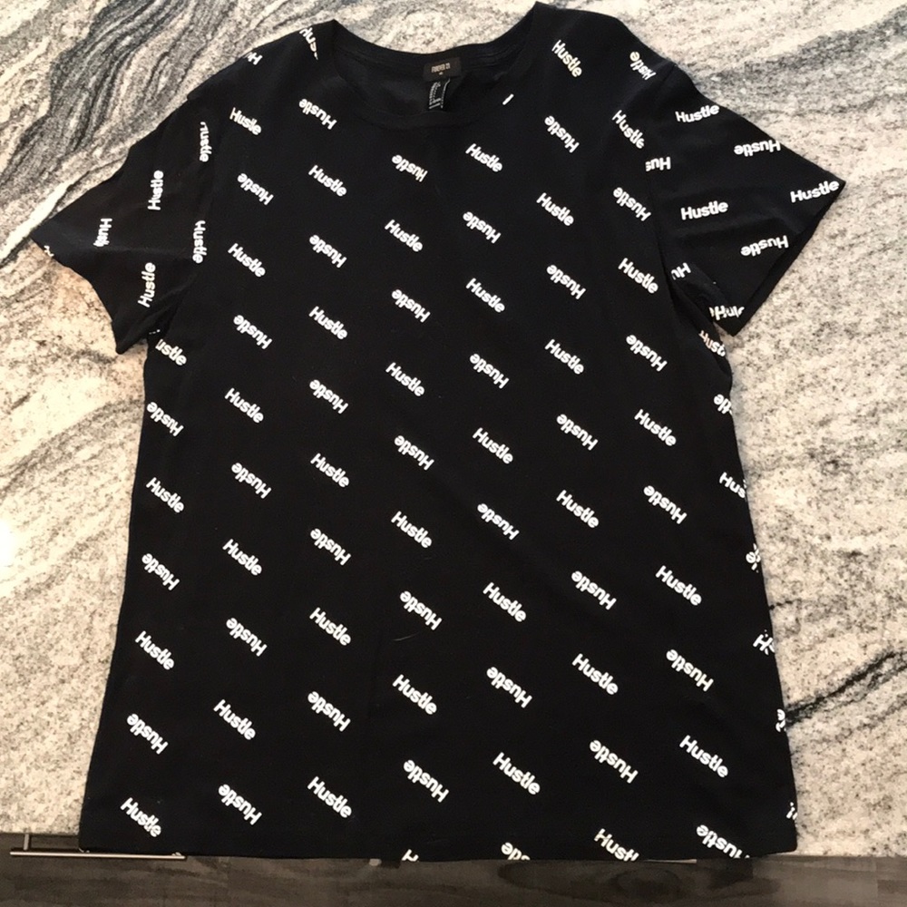 Men’s hustle tee